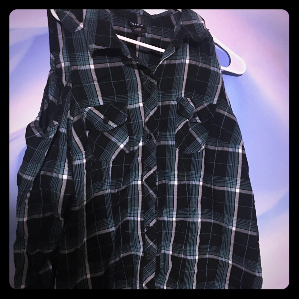 Green button down cold shoulder long sleeve